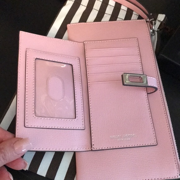 NWOT Henri Bendel wristlet/wallet Never used - Picture 5 of 6